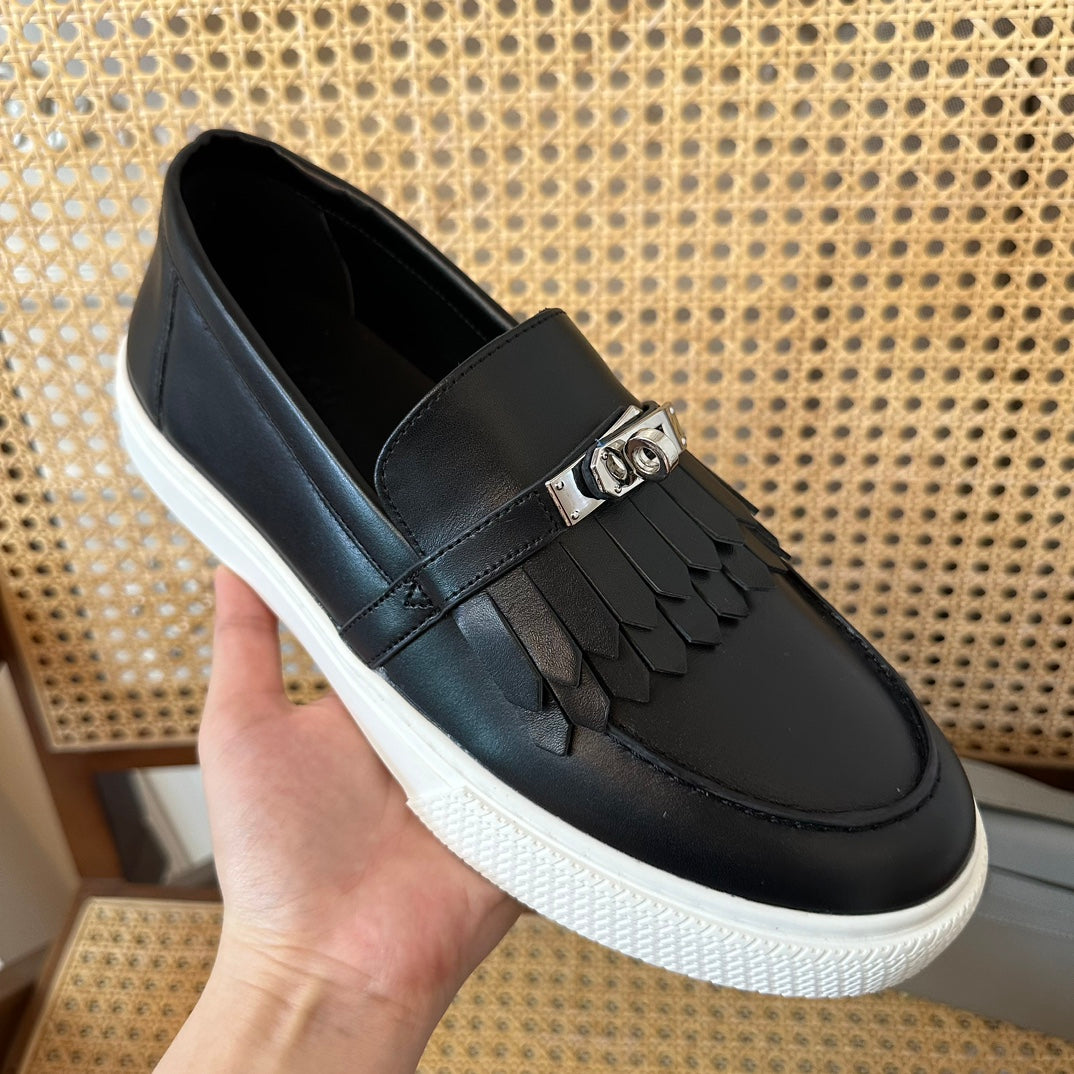 H game sliip-on sneakers fringes