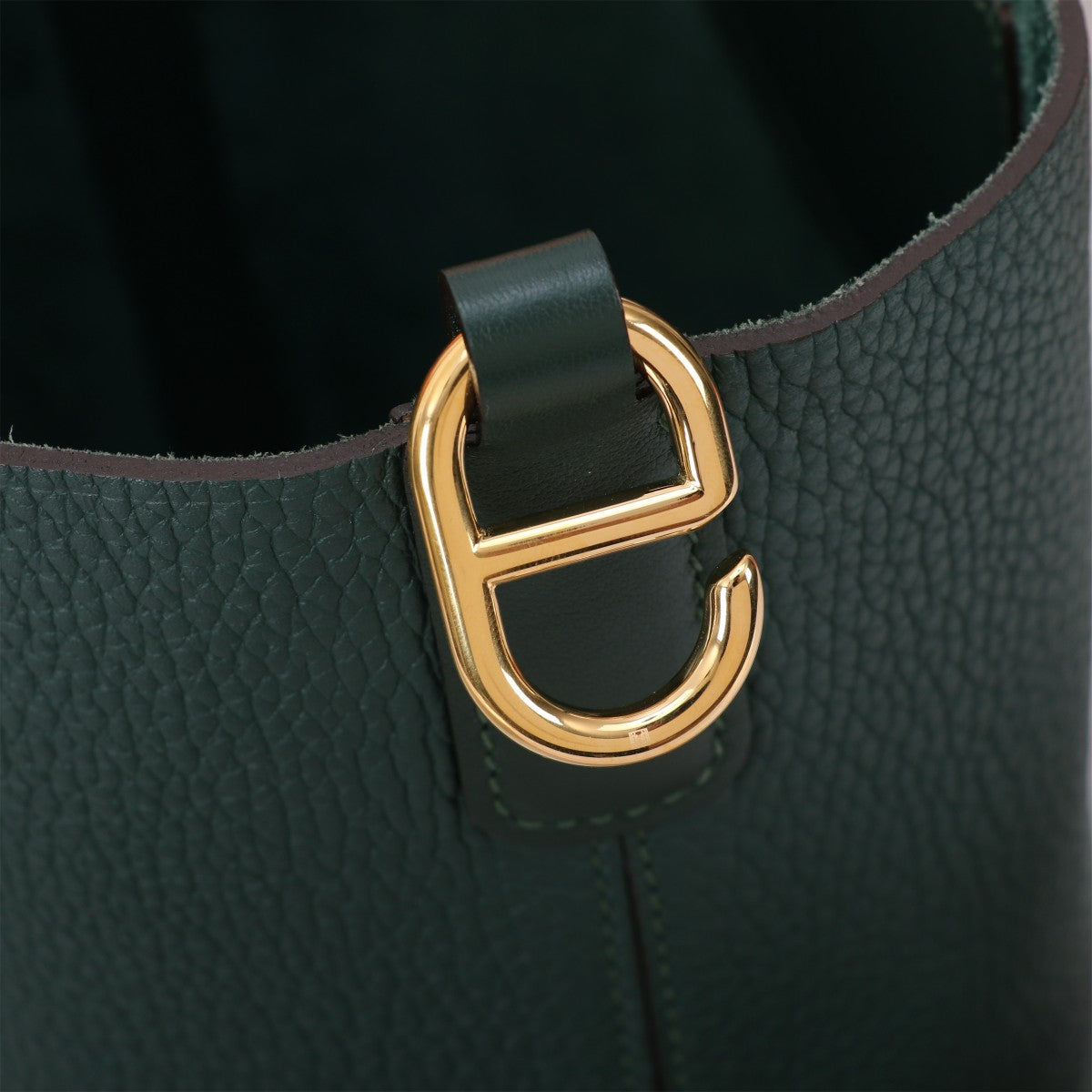 loop-Taurillon Clemence