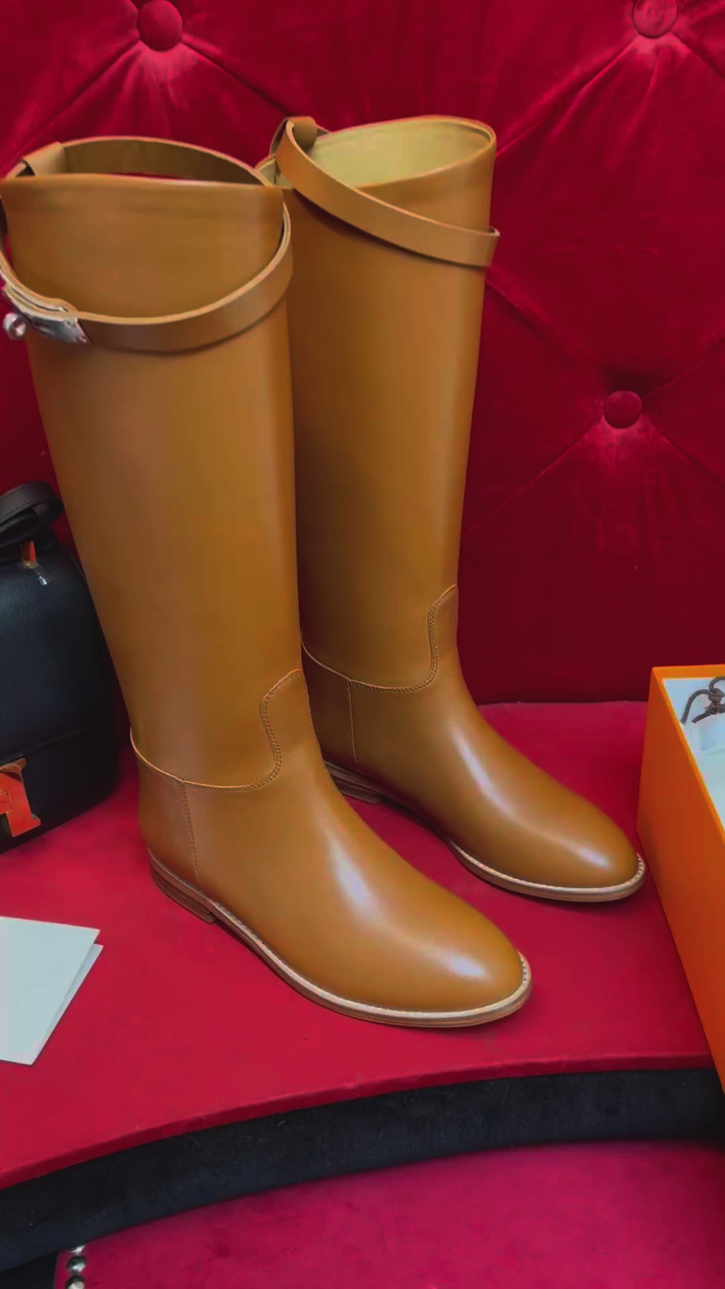 H jumping long boots